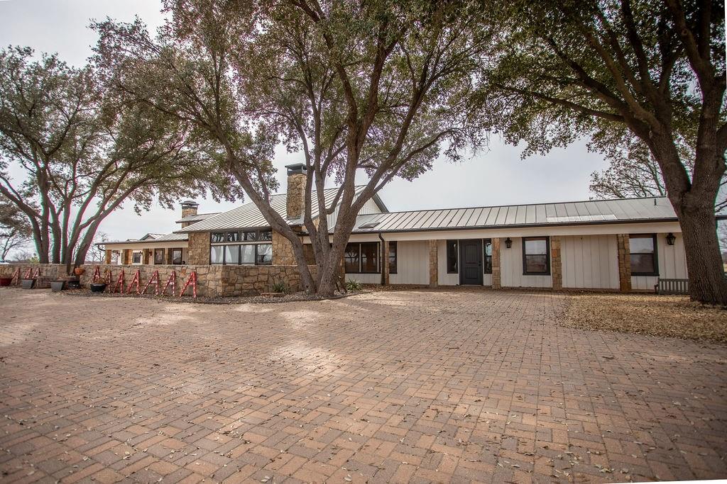 7600 State Highway 6 Property Photo 3
