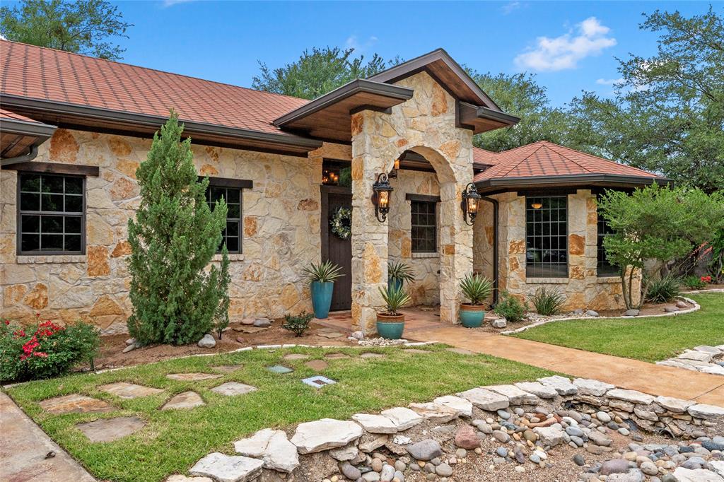 139 Silver Valley Property Photo 4