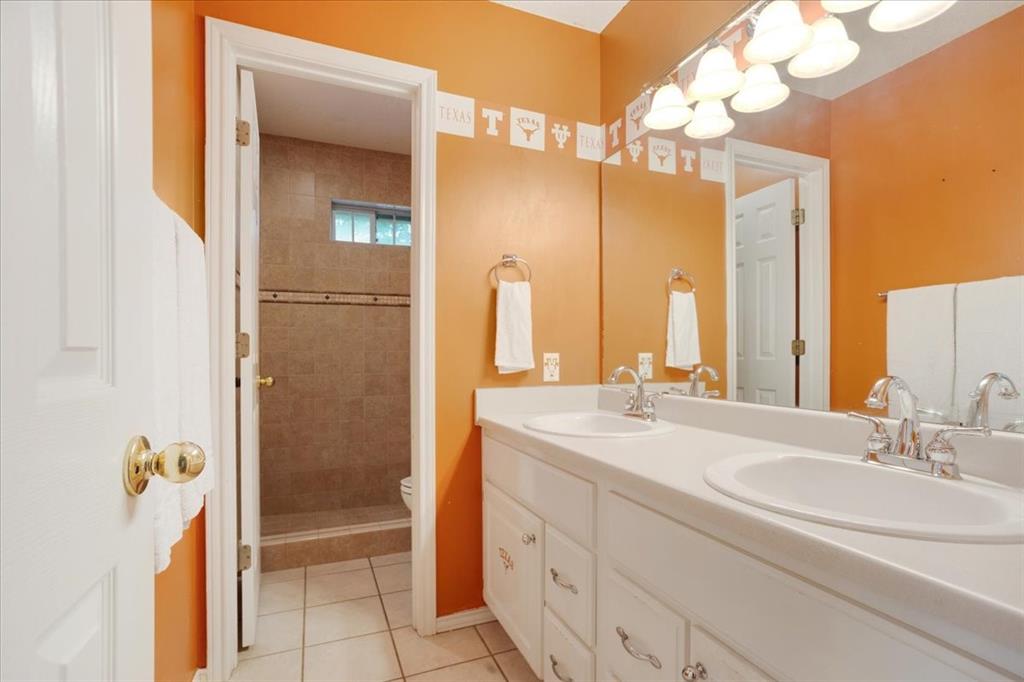 3420 Graham Street Property Photo 23