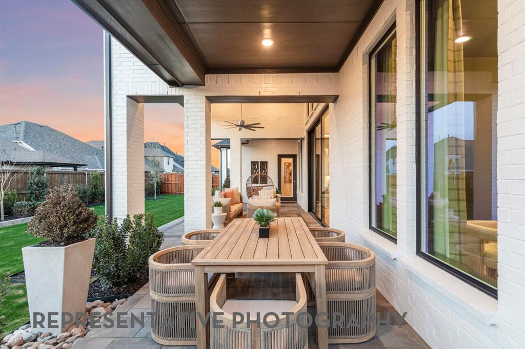 1609 Deer Park Way Property Photo 14