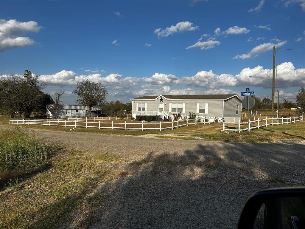 204 N Marion Street Property Photo 4