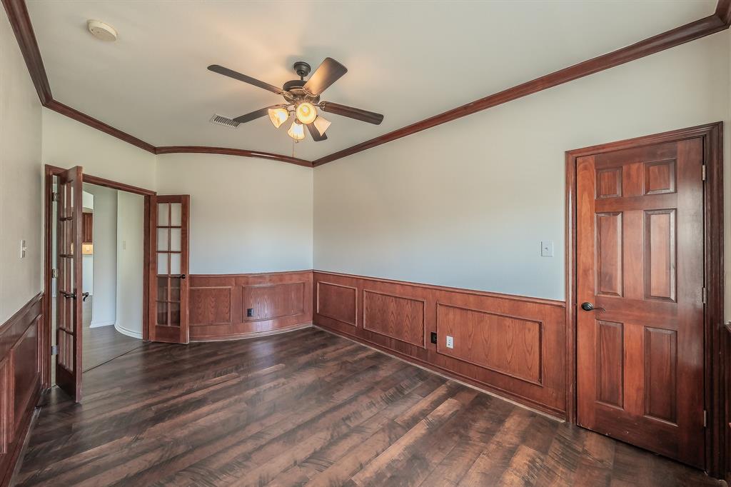 800 Oriole Drive Property Photo 18