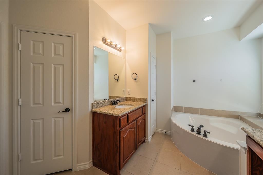 800 Oriole Drive Property Photo 25