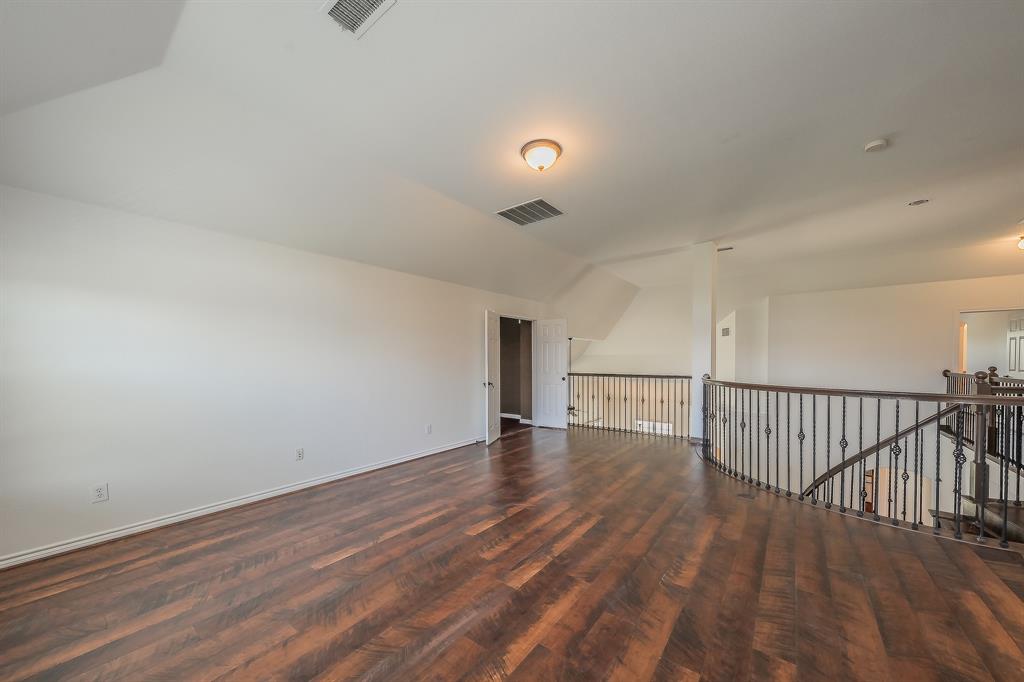 800 Oriole Drive Property Photo 28