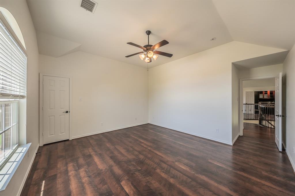 800 Oriole Drive Property Photo 33