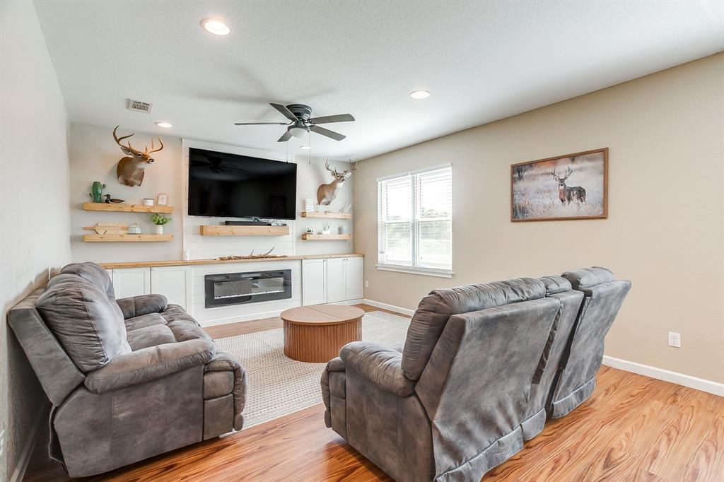 4435 S Fm 113 Property Photo 4