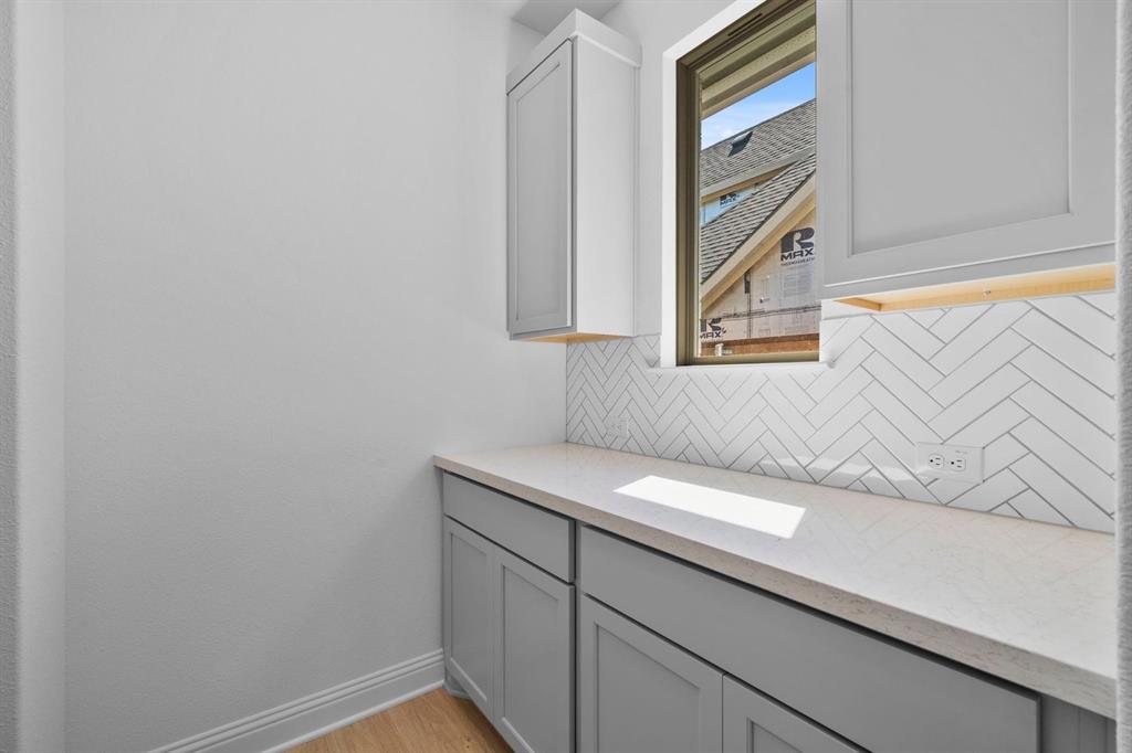 3136 Shaddock Boulevard Property Photo 10