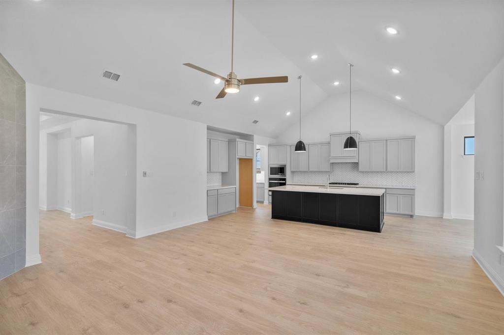 3136 Shaddock Boulevard Property Photo 11