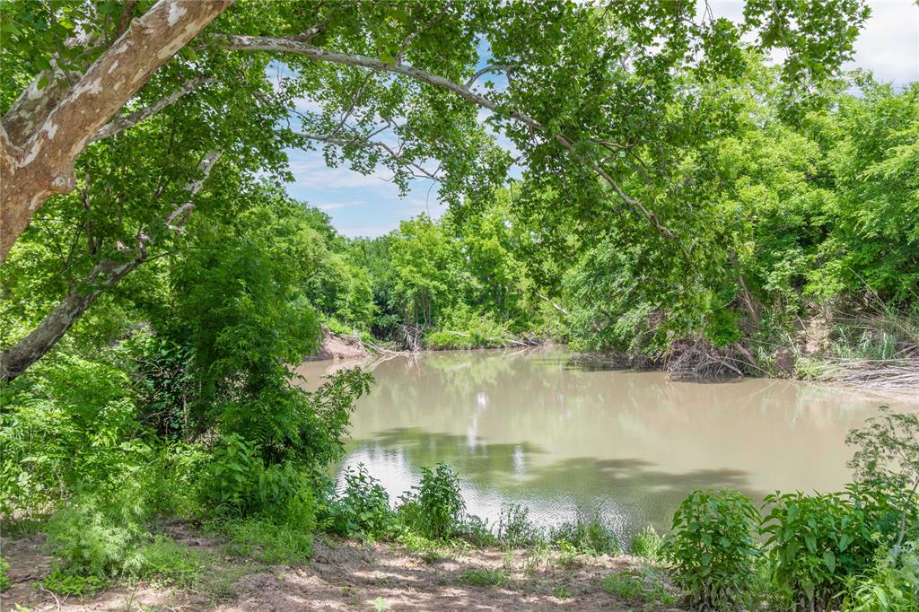 4960 Fm 1480 Property Photo 3