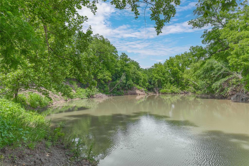 4960 Fm 1480 Property Photo 34