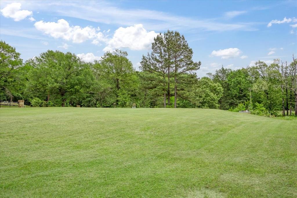 380 Timber Lakes Drive Property Photo 7