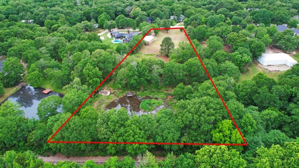 380 Timber Lakes Drive Property Photo 12