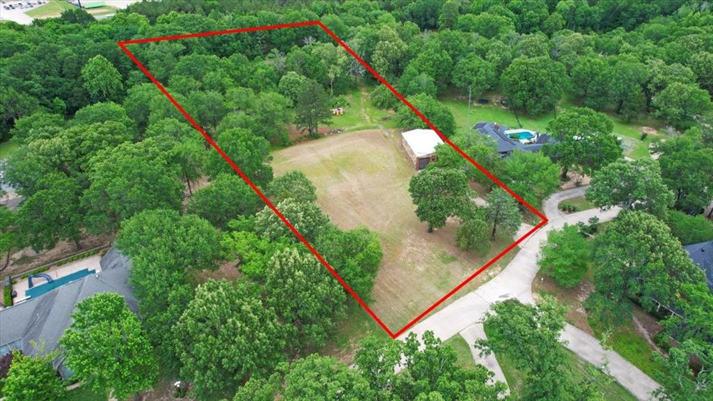 380 Timber Lakes Drive Property Photo 14
