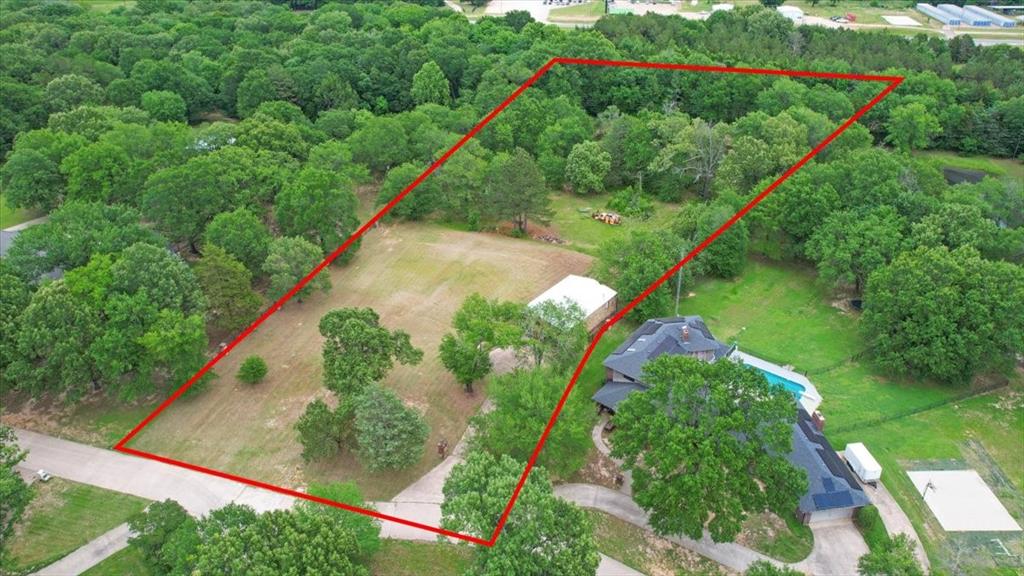 380 Timber Lakes Drive Property Photo 16