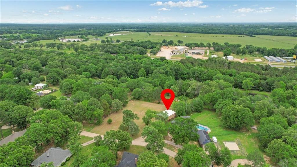 380 Timber Lakes Drive Property Photo 19