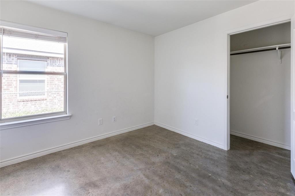 6011 Amelia Earhart Boulevard B Property Photo 10
