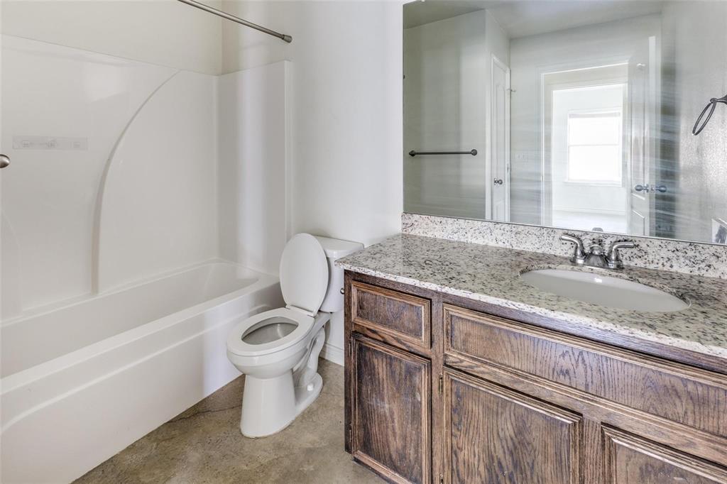 6011 Amelia Earhart Boulevard B Property Photo 12