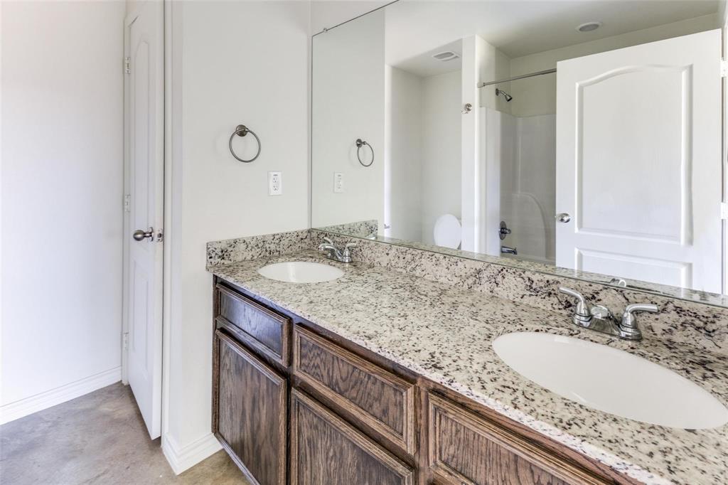 6011 Amelia Earhart Boulevard B Property Photo 13