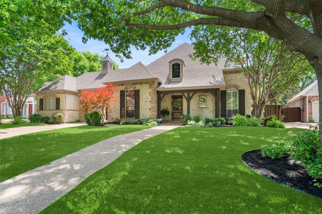 1097 Limestone Court Property Photo 3