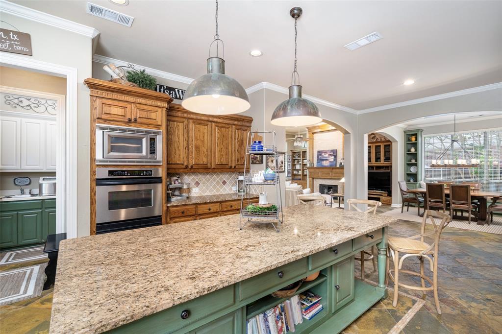 1097 Limestone Court Property Photo 14