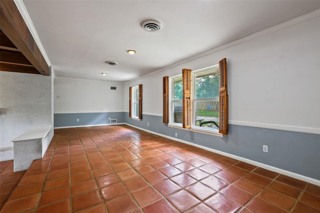 716 Westwood Drive Property Photo 19