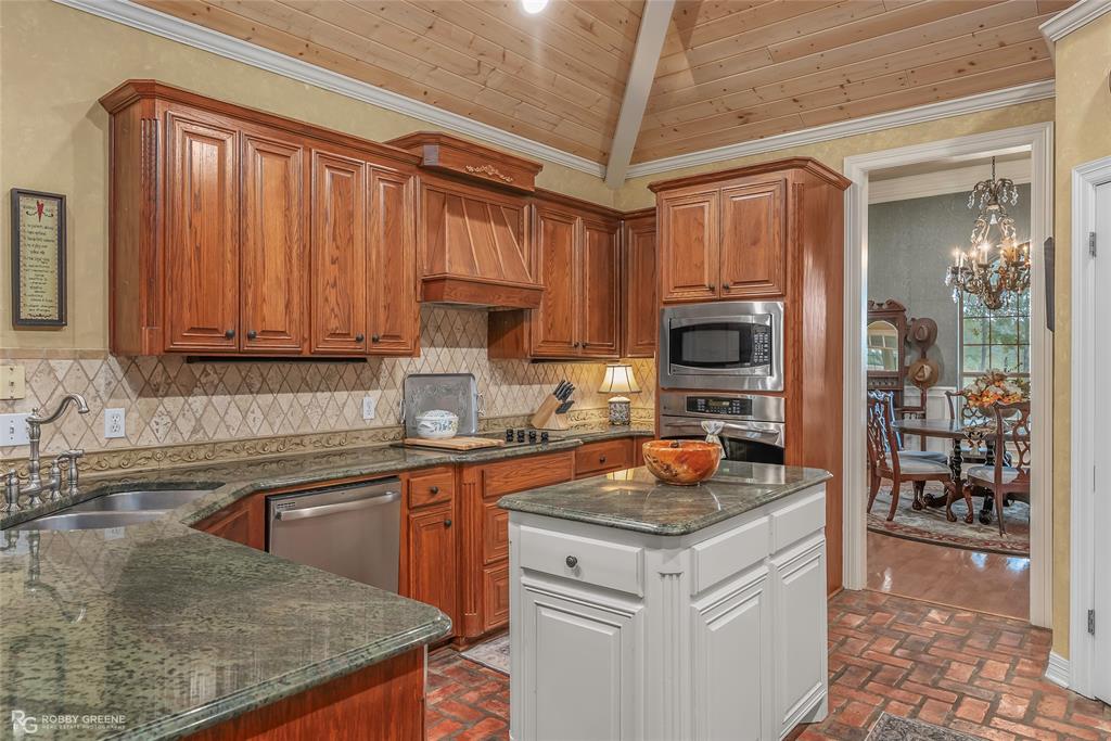 400 Crouch Road Property Photo 15
