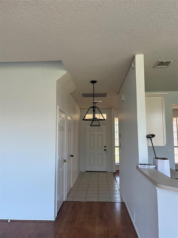 7929 Park Ridge Drive Property Photo 2
