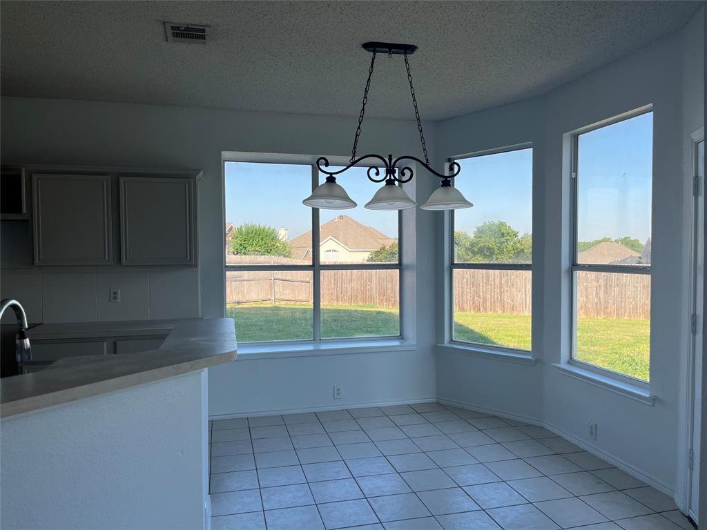 7929 Park Ridge Drive Property Photo 7