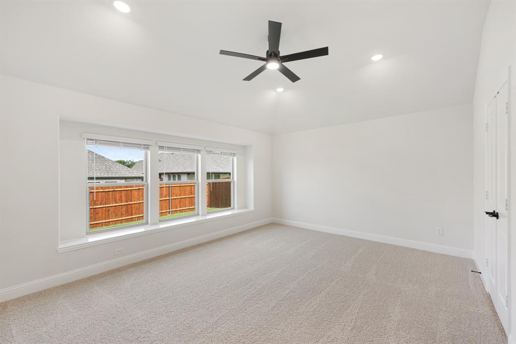 215 Seminole Trail Property Photo 23