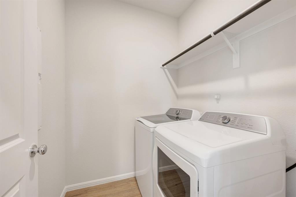 3220 Kingdom Drive Property Photo 11