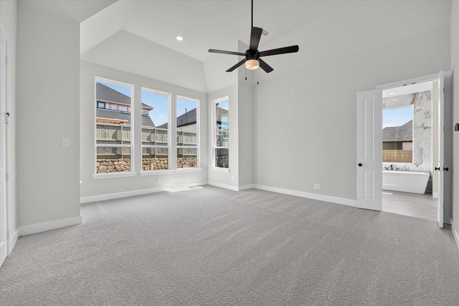 209 Barnwood Way Property Photo 10