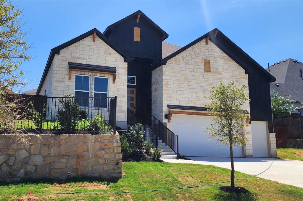 1633 Oak Trail Drive Property Photo 1