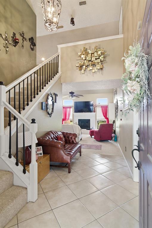 8461 Golf Club Circle Property Photo 4