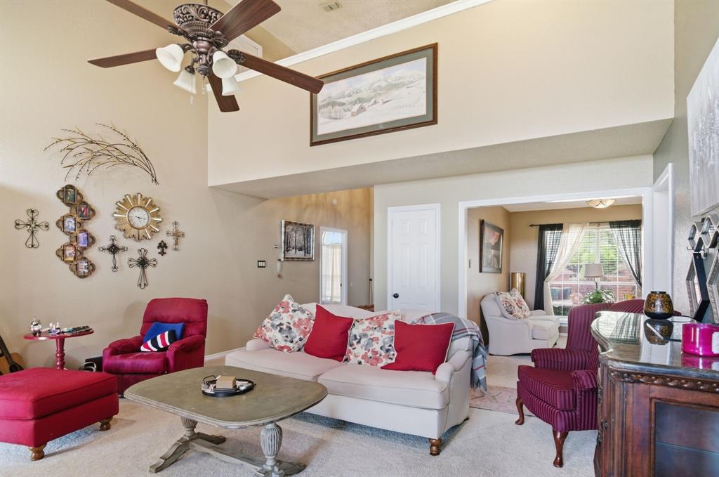 8461 Golf Club Circle Property Photo 10