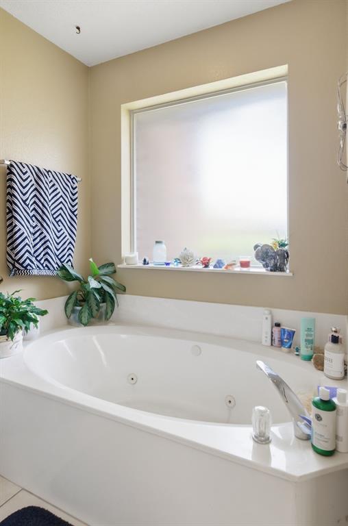 8461 Golf Club Circle Property Photo 17