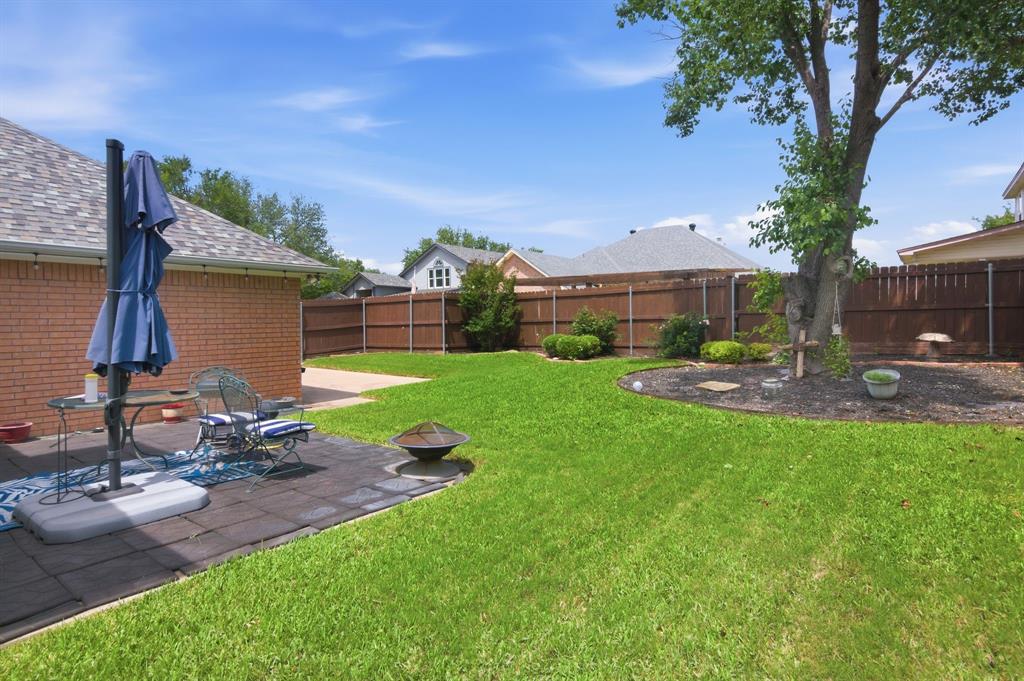8461 Golf Club Circle Property Photo 24
