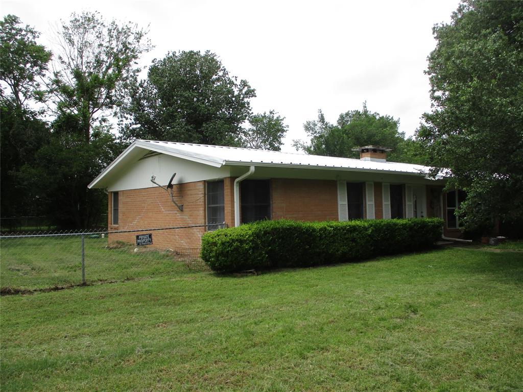 1026 County Road 1145 Property Photo 2