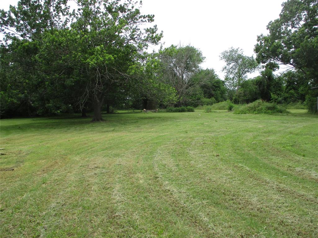 1026 County Road 1145 Property Photo 4