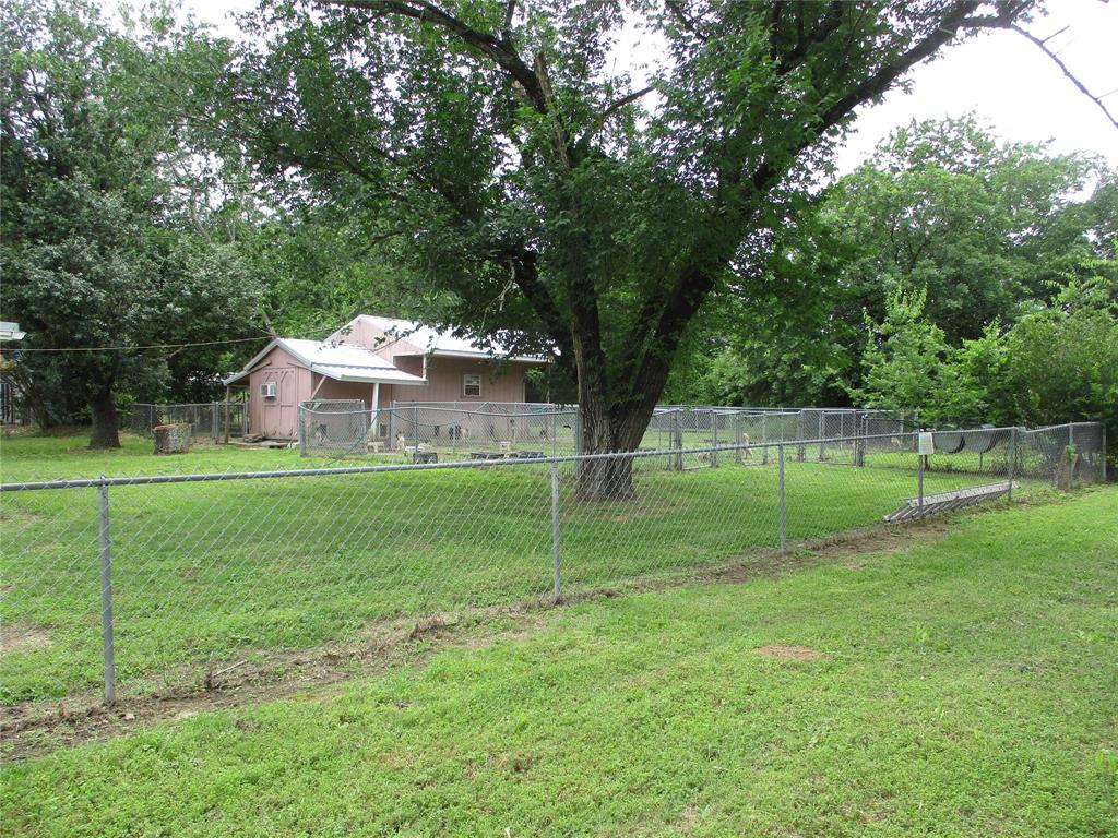 1026 County Road 1145 Property Photo 12