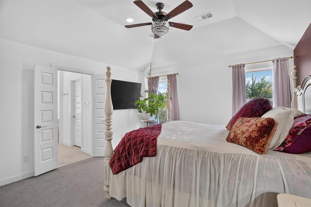 2341 Longspur Drive Property Photo 13