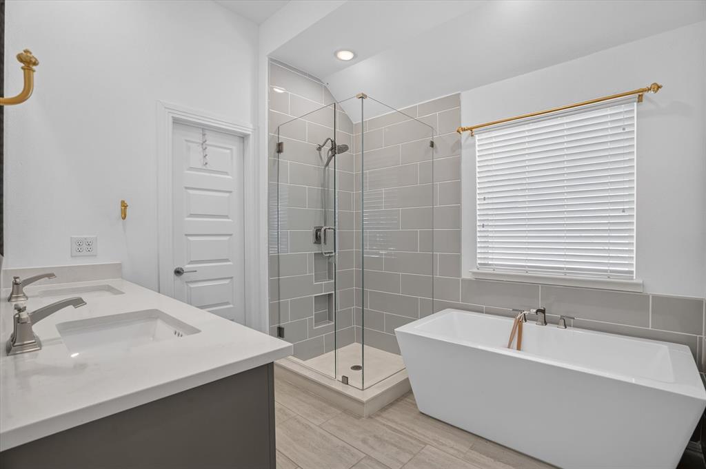2341 Longspur Drive Property Photo 14