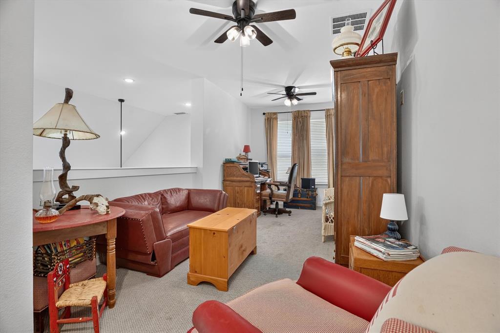 2341 Longspur Drive Property Photo 20