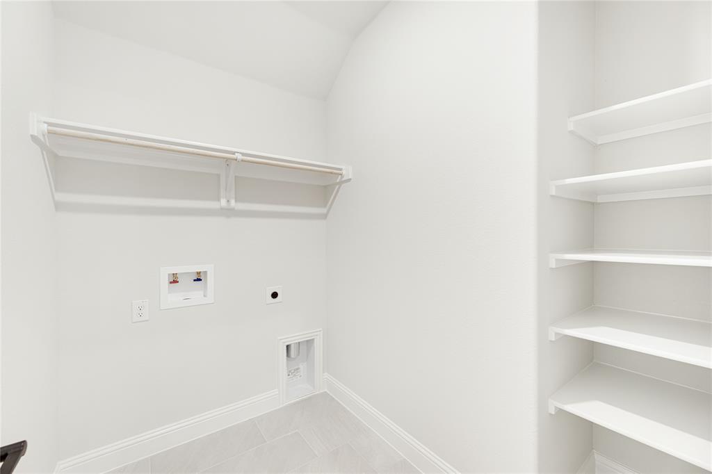 520 Sanctuary Drive Property Photo 14