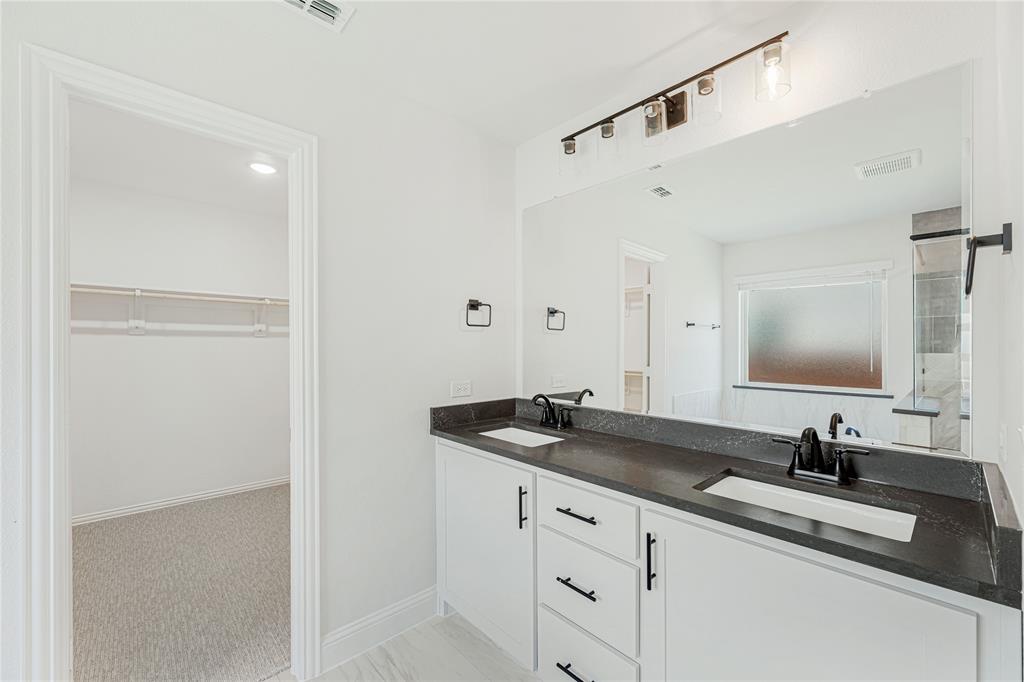 520 Sanctuary Drive Property Photo 25