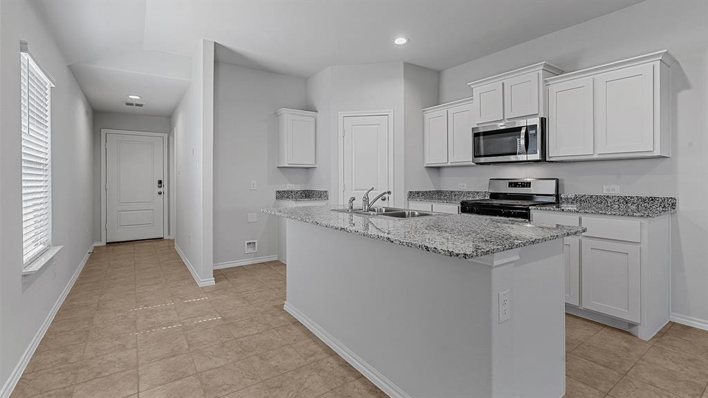 158 Davis Lane Property Photo 2