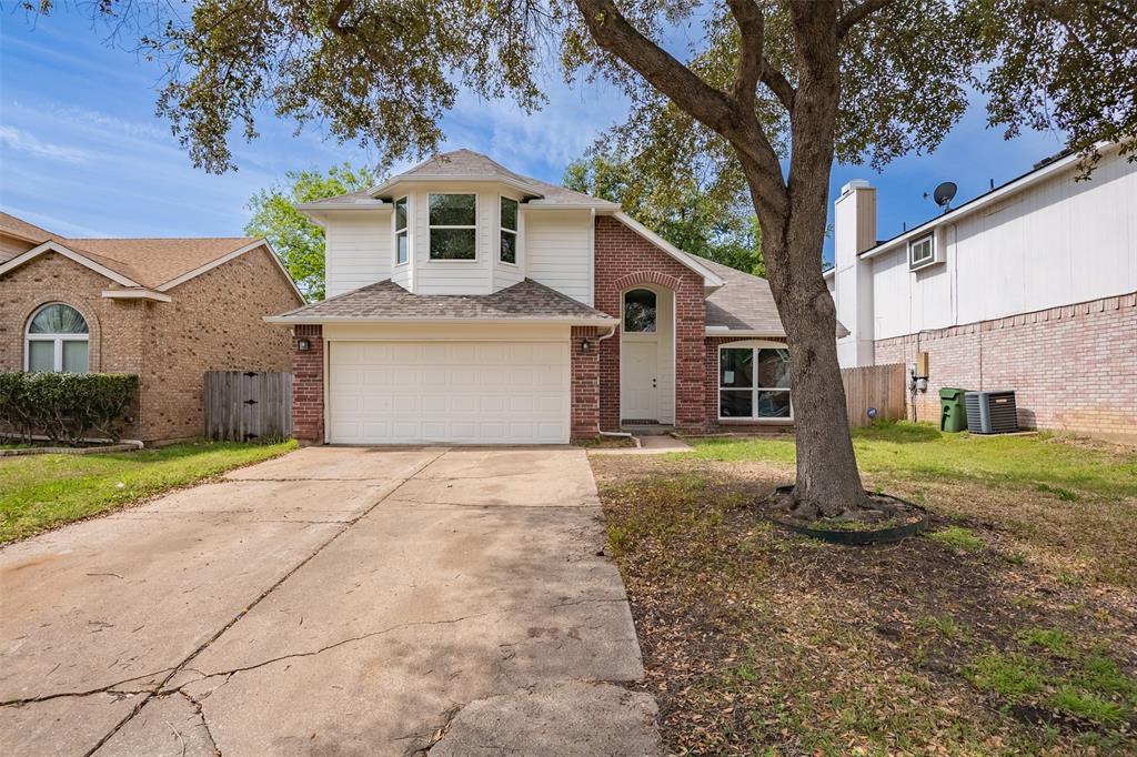 2318 Bennington Drive Property Photo 1
