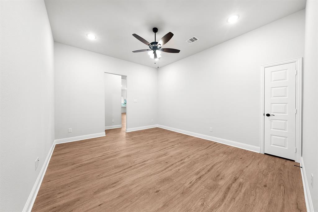 515 Birthright Lane Property Photo 24