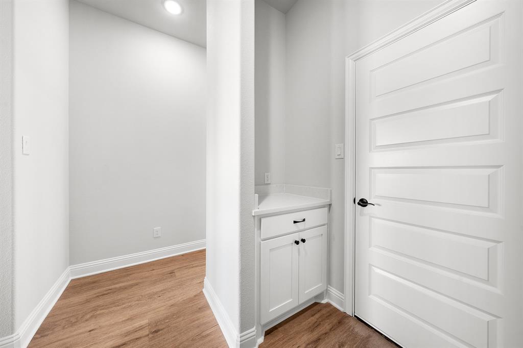 515 Birthright Lane Property Photo 34