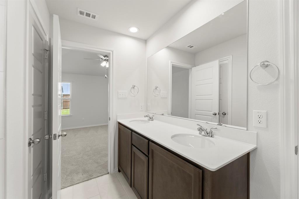 3274 Ribisl Lane Property Photo 11