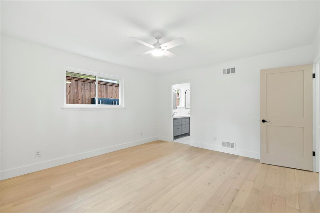 4446 Thunder Road Property Photo 16